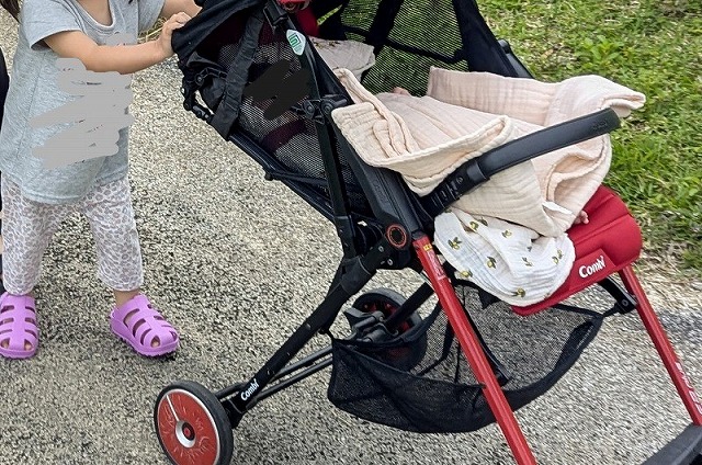 ベビーカーvs抱っこ紐